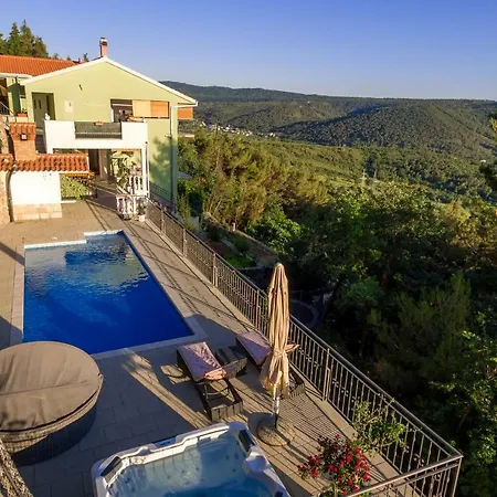 Lejlighed Stela With Heated Pool Je And Whirlpool Gornje Sitno *