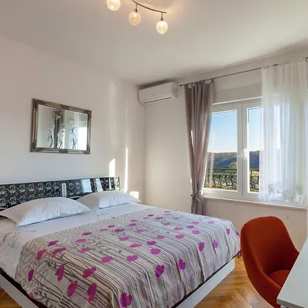 Lejlighed Stela With Heated Pool Je And Whirlpool Gornje Sitno