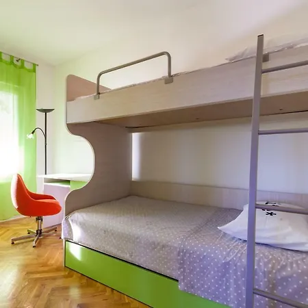 Lejlighed Stela With Heated Pool Je And Whirlpool Gornje Sitno *